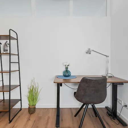 Nexstay Lux Wohnung Mit Dachterrasse Und Parkplatz Neumarkt in der Oberpfalz Exterior photo