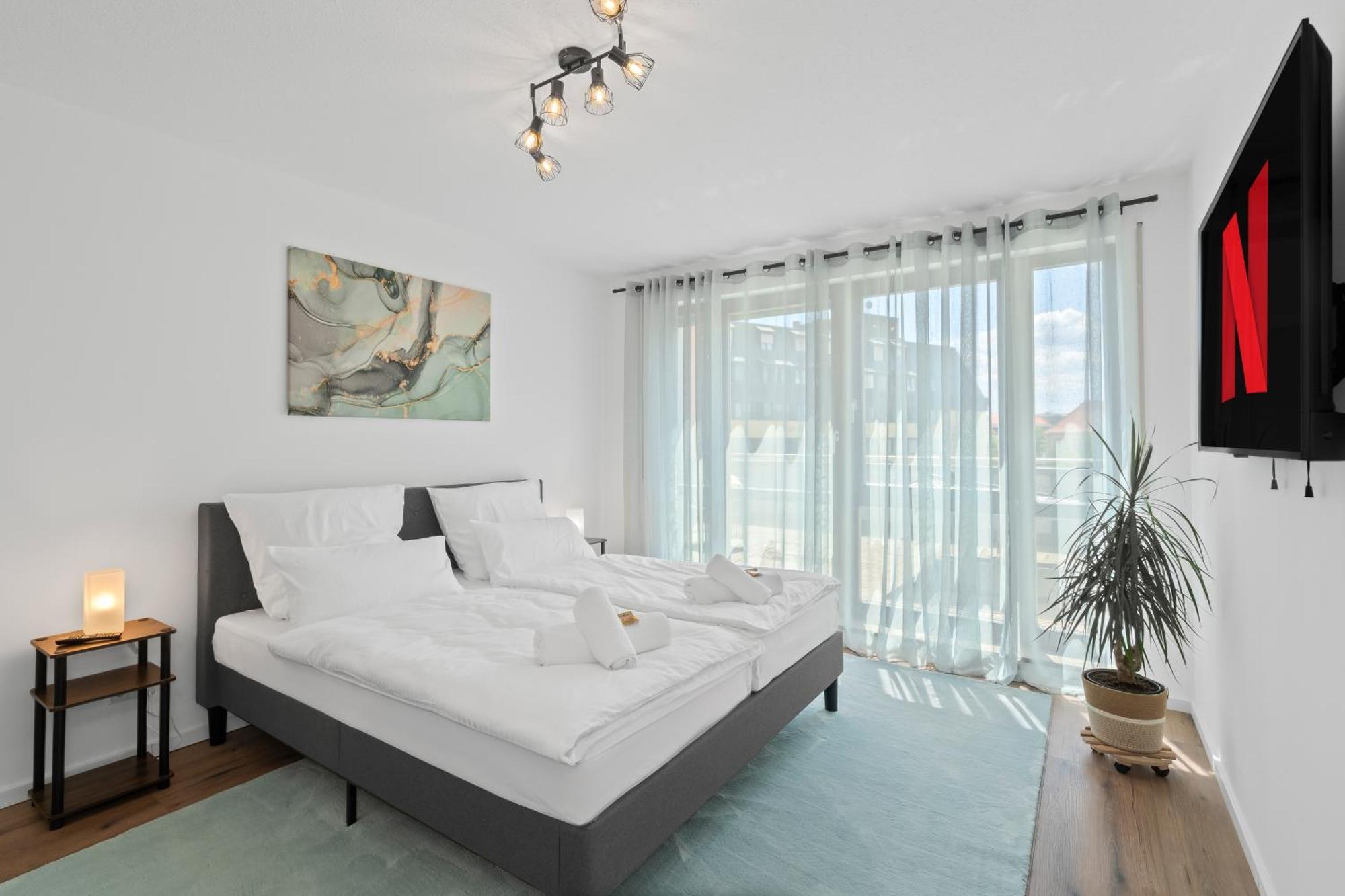 Nexstay Lux Mit Dachterrasse Und Parkplatz Apartment